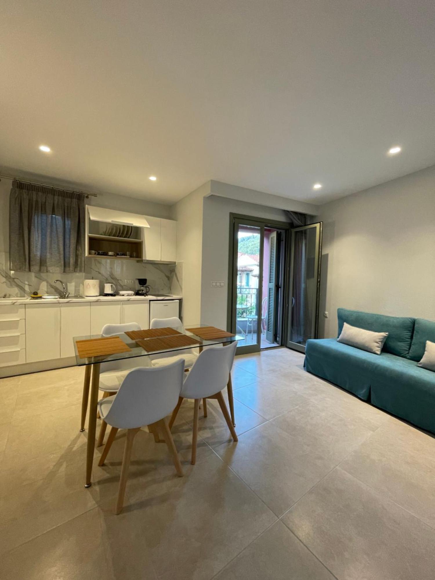 Anax Apartments Parga Extérieur photo