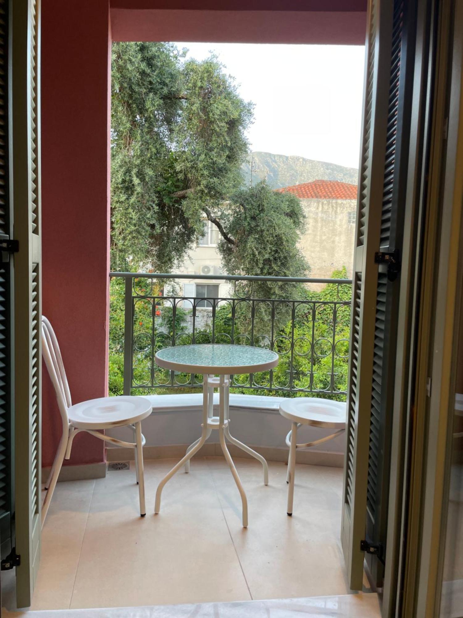 Anax Apartments Parga Extérieur photo